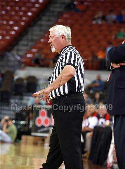Thumbnail 1 in 2009 THCA All-Star Basketball Game photogallery.