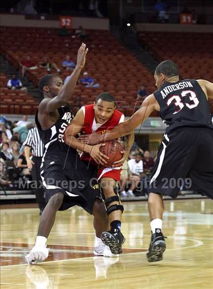Thumbnail 2 in 2009 THCA All-Star Basketball Game photogallery.