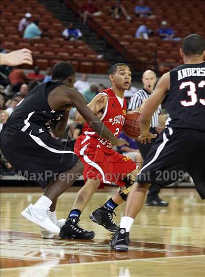 Thumbnail 3 in 2009 THCA All-Star Basketball Game photogallery.