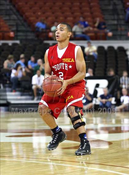 Thumbnail 2 in 2009 THCA All-Star Basketball Game photogallery.