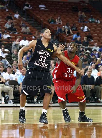 Thumbnail 2 in 2009 THCA All-Star Basketball Game photogallery.