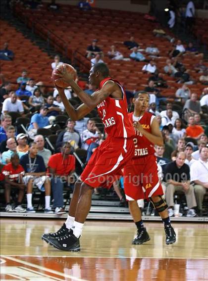 Thumbnail 1 in 2009 THCA All-Star Basketball Game photogallery.