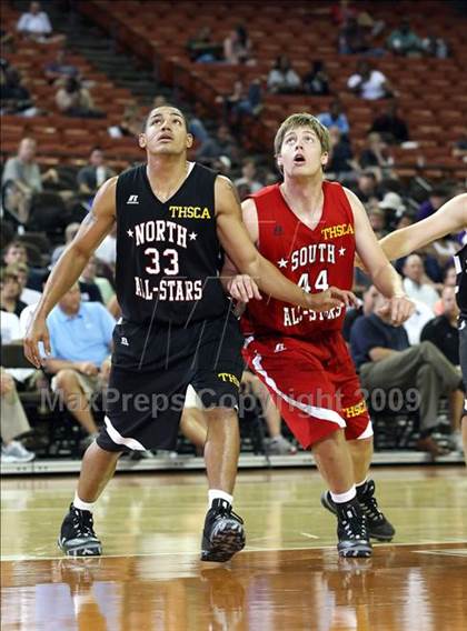 Thumbnail 2 in 2009 THCA All-Star Basketball Game photogallery.