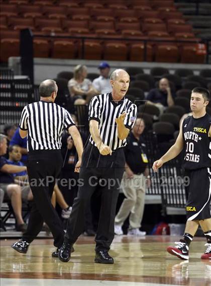 Thumbnail 2 in 2009 THCA All-Star Basketball Game photogallery.