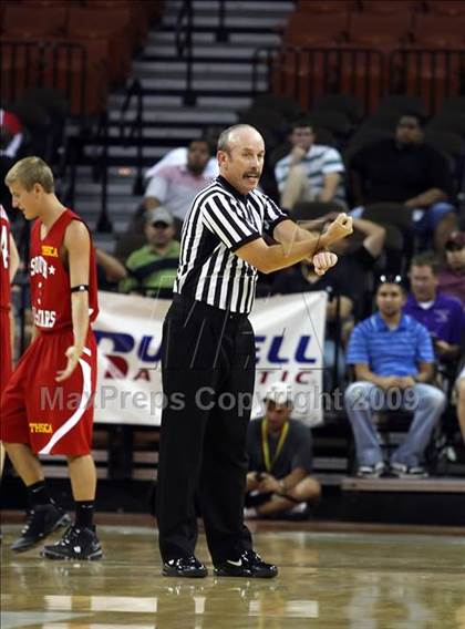 Thumbnail 2 in 2009 THCA All-Star Basketball Game photogallery.