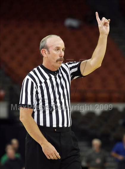 Thumbnail 3 in 2009 THCA All-Star Basketball Game photogallery.