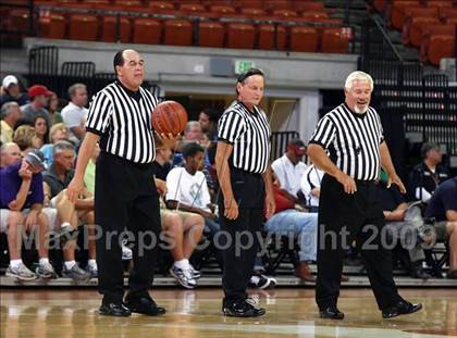 Thumbnail 2 in 2009 THCA All-Star Basketball Game photogallery.