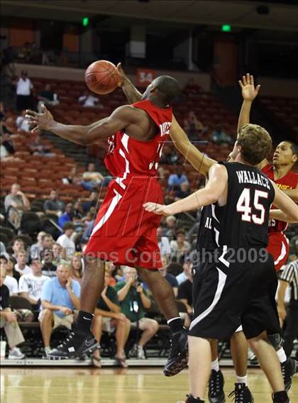 Thumbnail 2 in 2009 THCA All-Star Basketball Game photogallery.