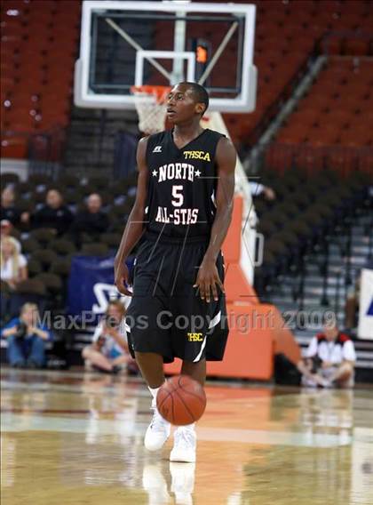 Thumbnail 3 in 2009 THCA All-Star Basketball Game photogallery.
