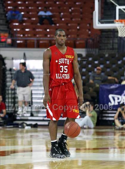 Thumbnail 1 in 2009 THCA All-Star Basketball Game photogallery.