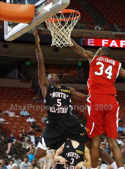 Thumbnail 1 in 2009 THCA All-Star Basketball Game photogallery.