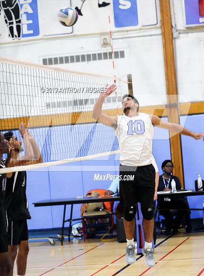 Thumbnail 3 in Sewanhaka vs. Valley Stream Central photogallery.