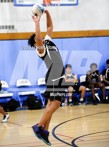 Thumbnail 2 in Sewanhaka vs. Valley Stream Central photogallery.
