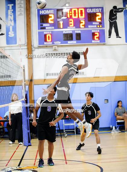 Thumbnail 3 in Sewanhaka vs. Valley Stream Central photogallery.