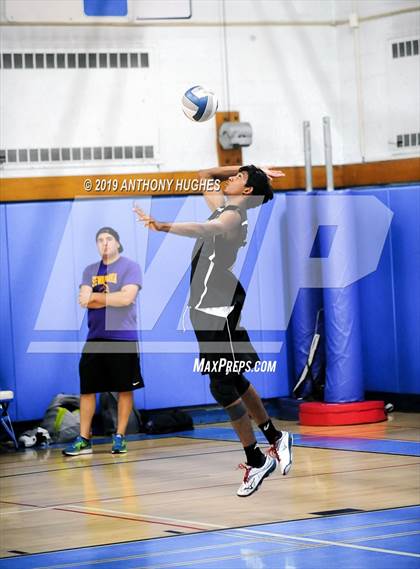 Thumbnail 3 in Sewanhaka vs. Valley Stream Central photogallery.