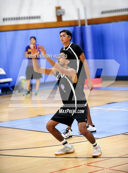 Thumbnail 2 in Sewanhaka vs. Valley Stream Central photogallery.