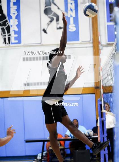 Thumbnail 3 in Sewanhaka vs. Valley Stream Central photogallery.