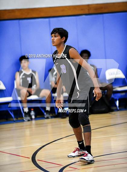 Thumbnail 2 in Sewanhaka vs. Valley Stream Central photogallery.