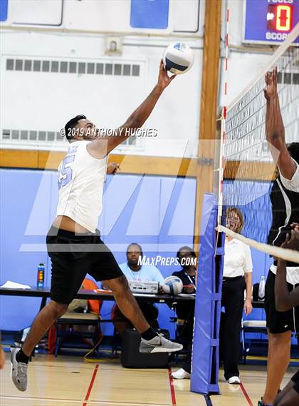 Thumbnail 2 in Sewanhaka vs. Valley Stream Central photogallery.