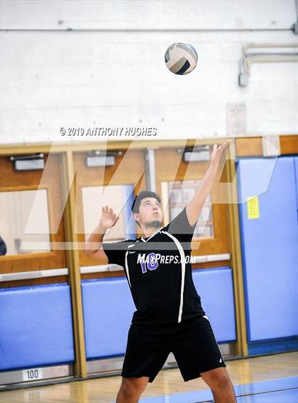 Thumbnail 3 in Sewanhaka vs. Valley Stream Central photogallery.
