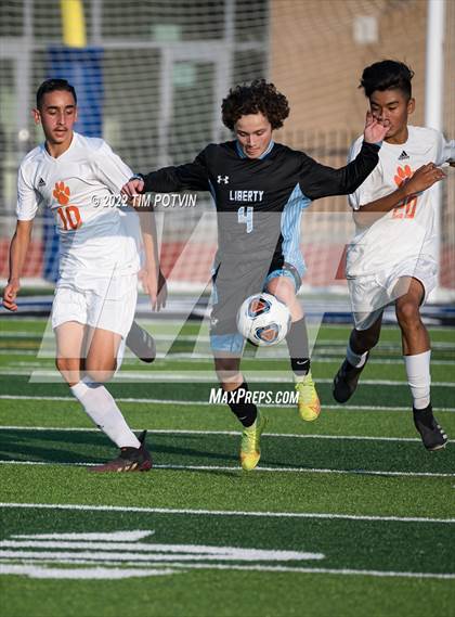 Thumbnail 1 in Poly vs Liberty photogallery.