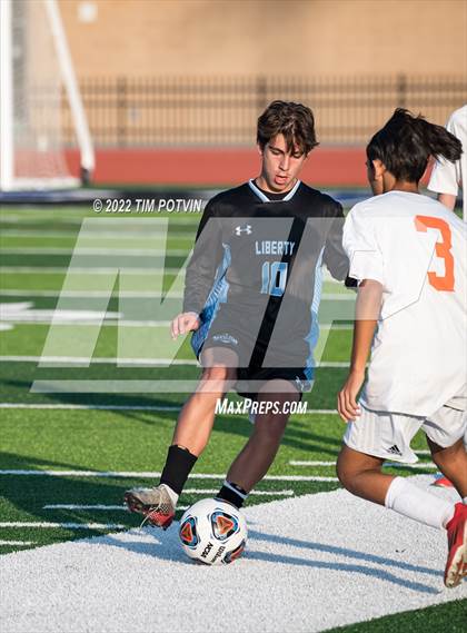 Thumbnail 2 in Poly vs Liberty photogallery.