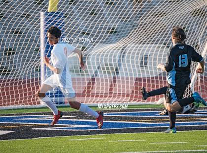 Thumbnail 2 in Poly vs Liberty photogallery.