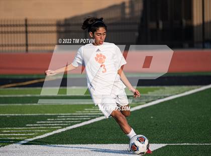 Thumbnail 2 in Poly vs Liberty photogallery.