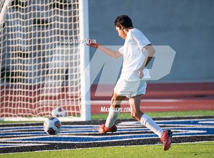 Thumbnail 2 in Poly vs Liberty photogallery.