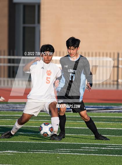 Thumbnail 1 in Poly vs Liberty photogallery.