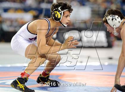 Thumbnail 2 in WIAA 3A 106 LB Championship photogallery.