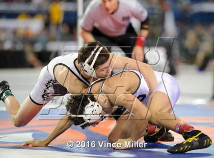 Thumbnail 3 in WIAA 3A 106 LB Championship photogallery.