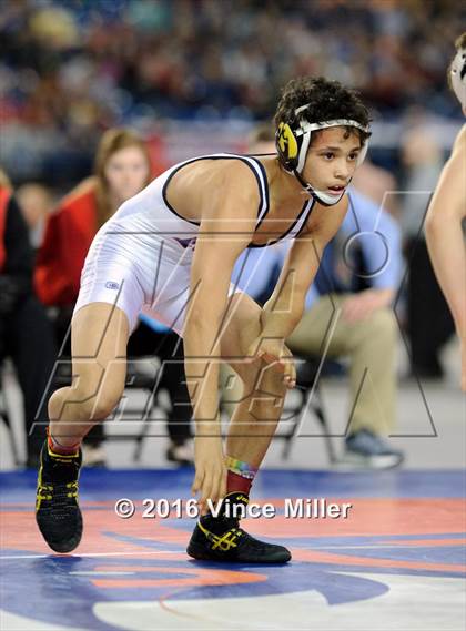 Thumbnail 2 in WIAA 3A 106 LB Championship photogallery.