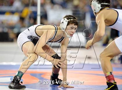 Thumbnail 1 in WIAA 3A 106 LB Championship photogallery.