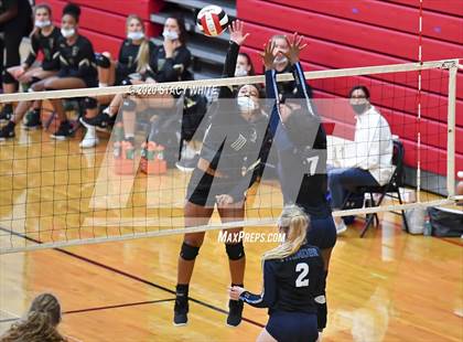 Thumbnail 3 in Keswick Christian @ Out-of-Door Academy photogallery.