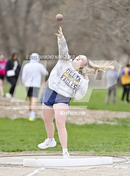 Thumbnail 2 in Delta @ Wapahani (Shot Put) photogallery.