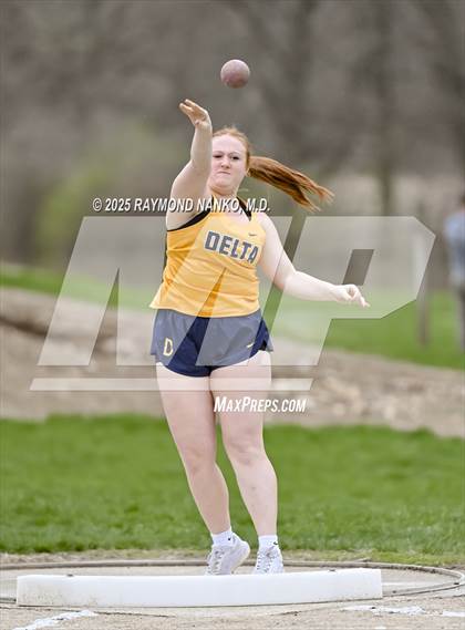 Thumbnail 1 in Delta @ Wapahani (Shot Put) photogallery.