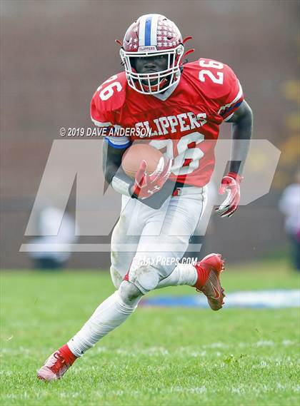 Thumbnail 1 in Connetquot @ Bellport photogallery.
