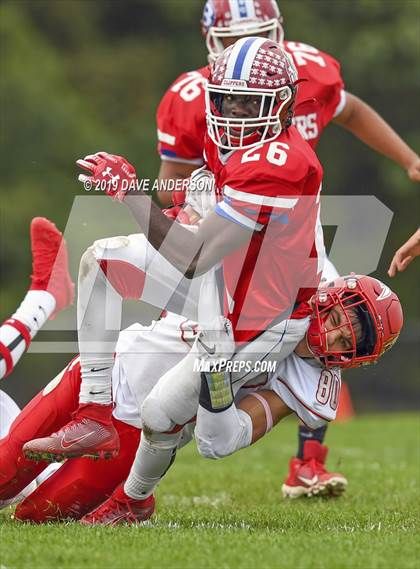 Thumbnail 2 in Connetquot @ Bellport photogallery.