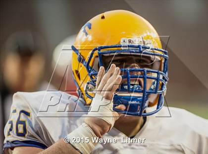 Thumbnail 3 in Carmel vs LaSalle (Skyline Chili Crosstown Showdown) photogallery.