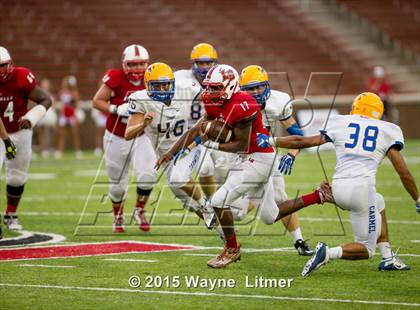 Thumbnail 2 in Carmel vs LaSalle (Skyline Chili Crosstown Showdown) photogallery.