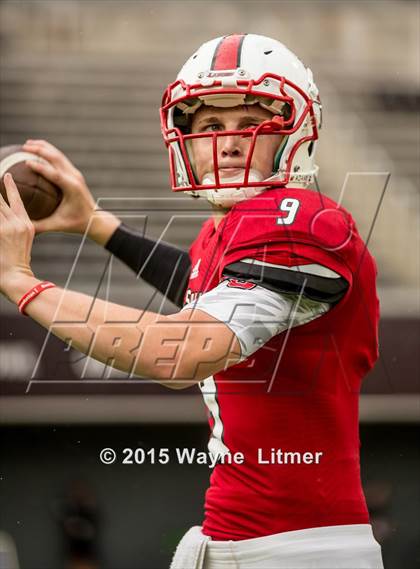 Thumbnail 2 in Carmel vs LaSalle (Skyline Chili Crosstown Showdown) photogallery.