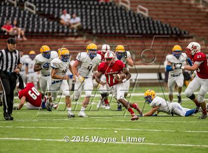 Thumbnail 3 in Carmel vs LaSalle (Skyline Chili Crosstown Showdown) photogallery.