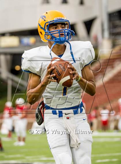 Thumbnail 1 in Carmel vs LaSalle (Skyline Chili Crosstown Showdown) photogallery.