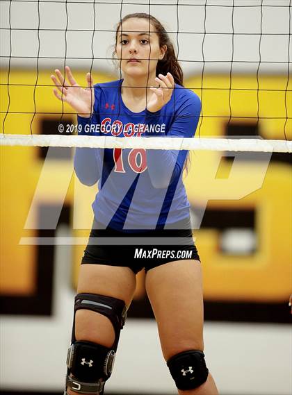 Thumbnail 1 in Cooper vs Fossil Ridge photogallery.