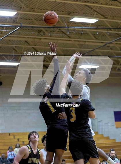 Thumbnail 2 in St. Anthony's vs. Southampton (New York Holiday Invitational) photogallery.