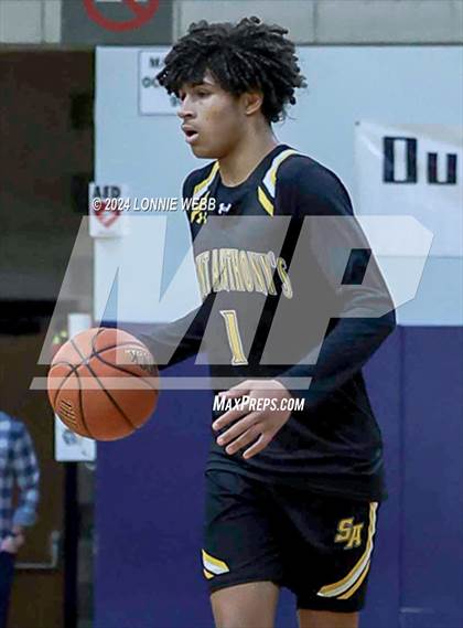 Thumbnail 2 in St. Anthony's vs. Southampton (New York Holiday Invitational) photogallery.