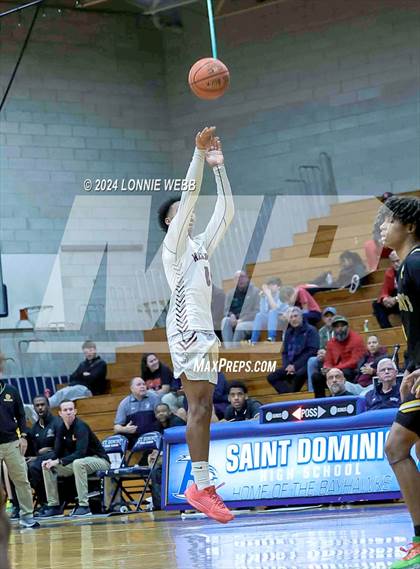 Thumbnail 2 in St. Anthony's vs. Southampton (New York Holiday Invitational) photogallery.