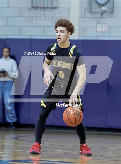 Thumbnail 1 in St. Anthony's vs. Southampton (New York Holiday Invitational) photogallery.