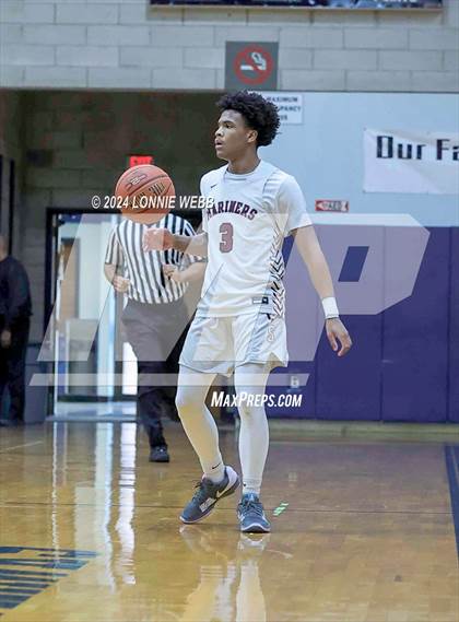 Thumbnail 1 in St. Anthony's vs. Southampton (New York Holiday Invitational) photogallery.